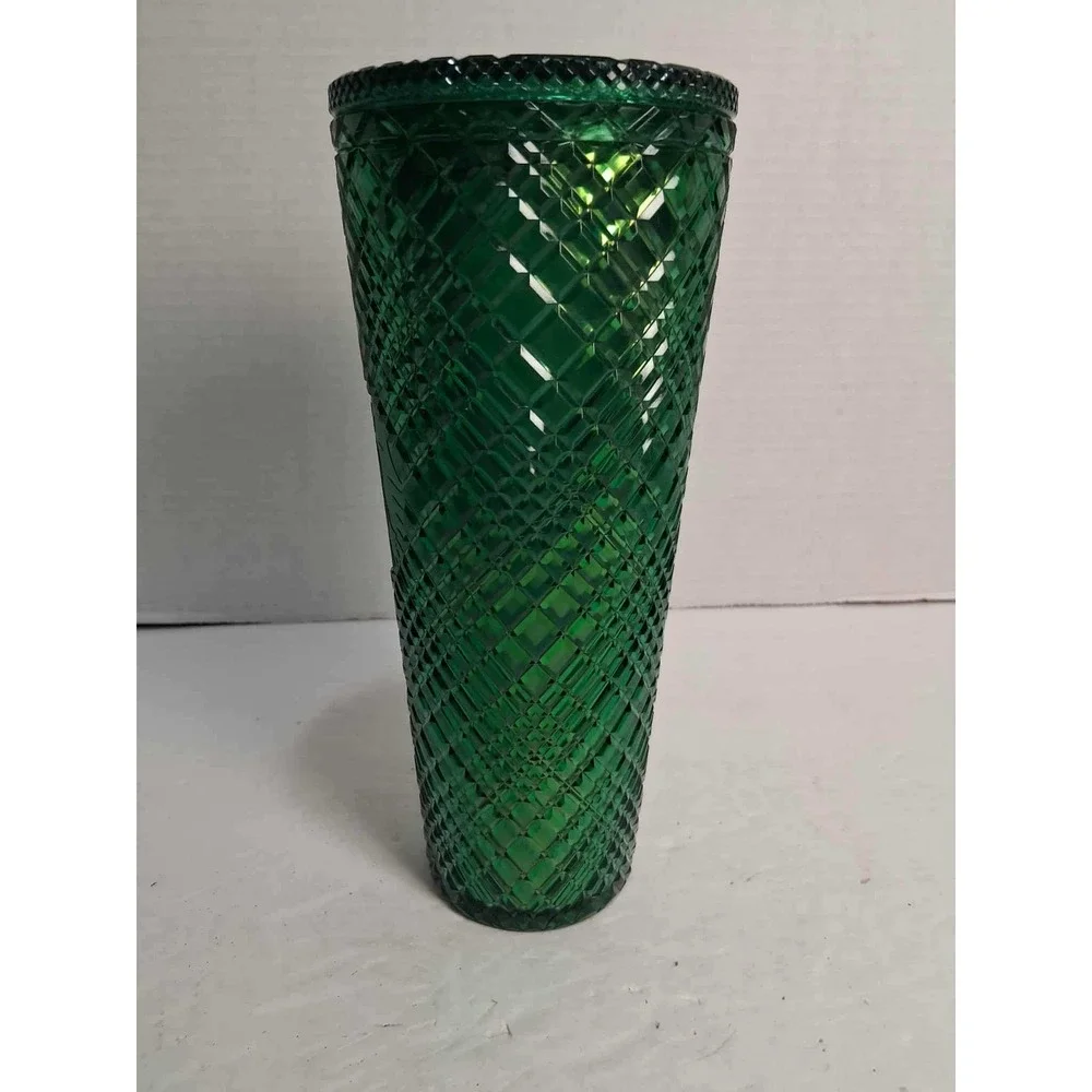 Starbucks emerald green